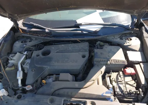 2017 Nissan Altima 2.5 Sr z USA, uszkodzony, nr VIN 1N4AL3AP1HC474323